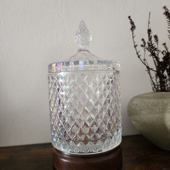 Beautiful Iridescent Glass Candy Storage Jar with Lid - Picture 4 of 8